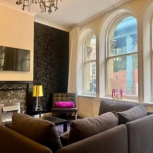 https://tyne-bridge-view.hotels-newcastle-upon-tyne.com